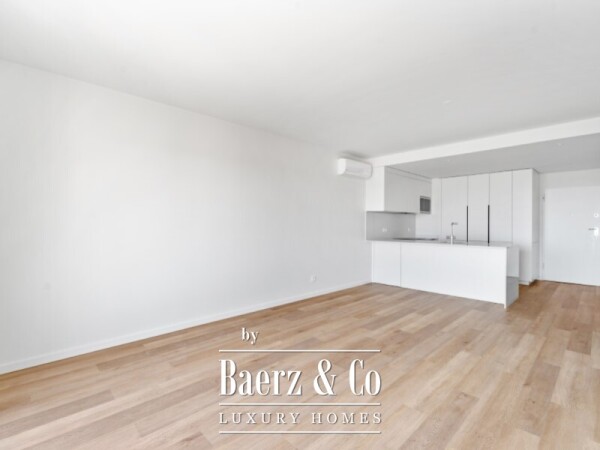 photo 6 Prestigious 3 Bedroom Apartment with River View, in Miraflores