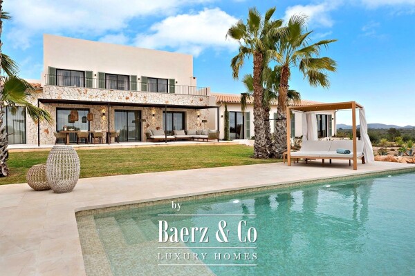 photo 4 Beautiful luxury home in Ses Salines, Ses Salines