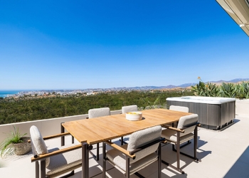 Luxury Sky Villa with Panoramic Sea Views